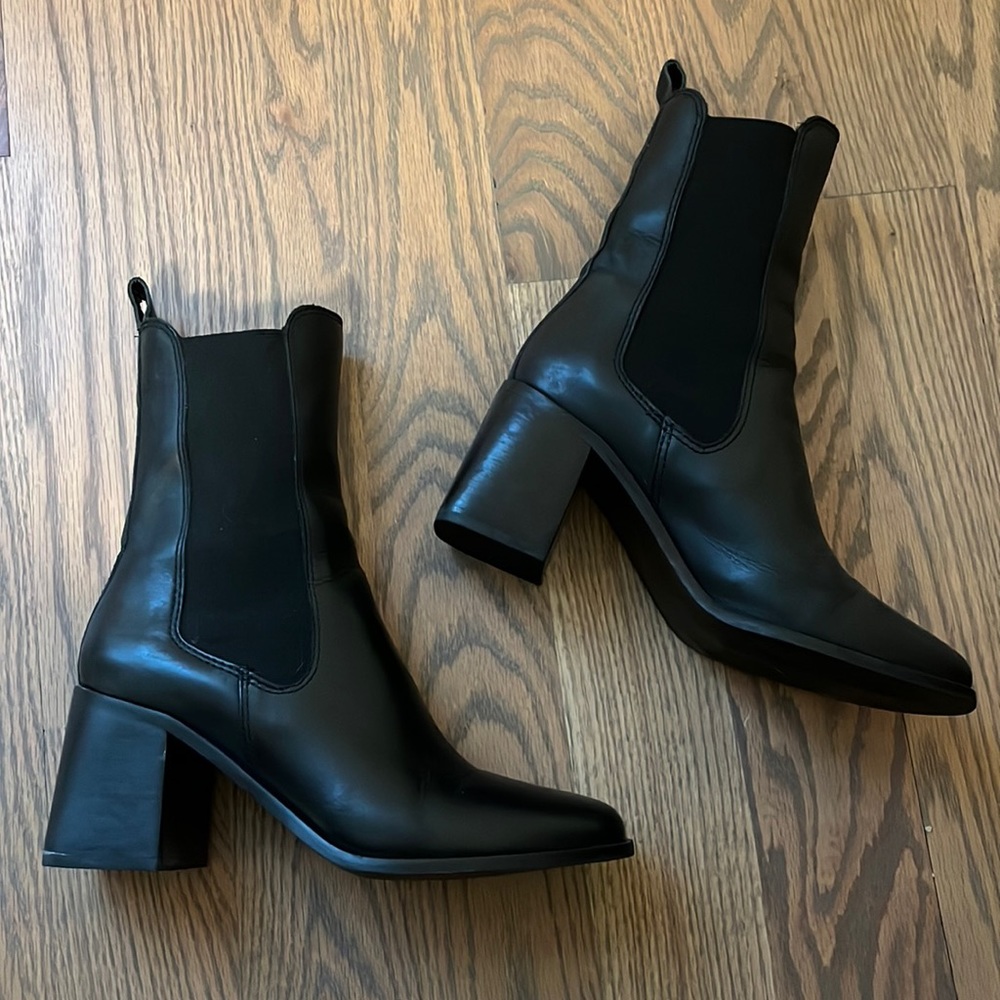 Steve Madden chunky heeled boot